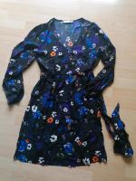 Costes Atelier Sommerkleid Wickeloptik Blumen Flower M Nordrhein-Westfalen - Dormagen Vorschau