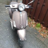 Vespa Primavera 50 unrepariert Bastler bj 2014 ?????  tkm Nordrhein-Westfalen - Düren Vorschau