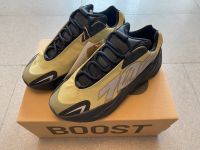 Yeezy 700 MNVN Resin Nordrhein-Westfalen - Hattingen Vorschau