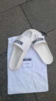 MOSCHINO Neue weisse Bade Sandalen Pantolette Herren Gr. 44 Düsseldorf - Bilk Vorschau