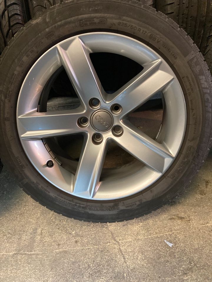 Audi A4 A5 S5 17zoll/ 225 50 R17 Michelin in Werne