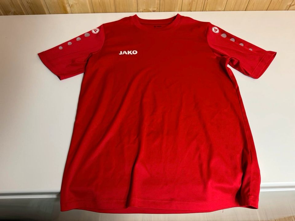 „Verkaufe , Sport- T-Shirt von *Jako* in Gr. 182 (S) „ in Geislingen an der Steige