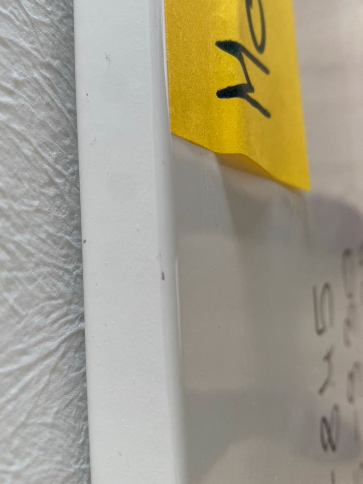 Whiteboard von Ikea magnetisch in Reinbek