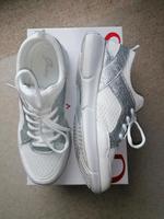 Sneaker, weiß, Sommerschuh Sachsen-Anhalt - Magdeburg Vorschau