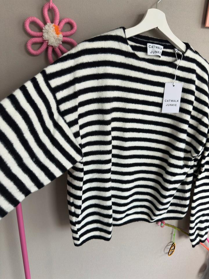 Catwalk Junkie Pullover streifen schwarz weiß neu Gr S Top in Grefrath