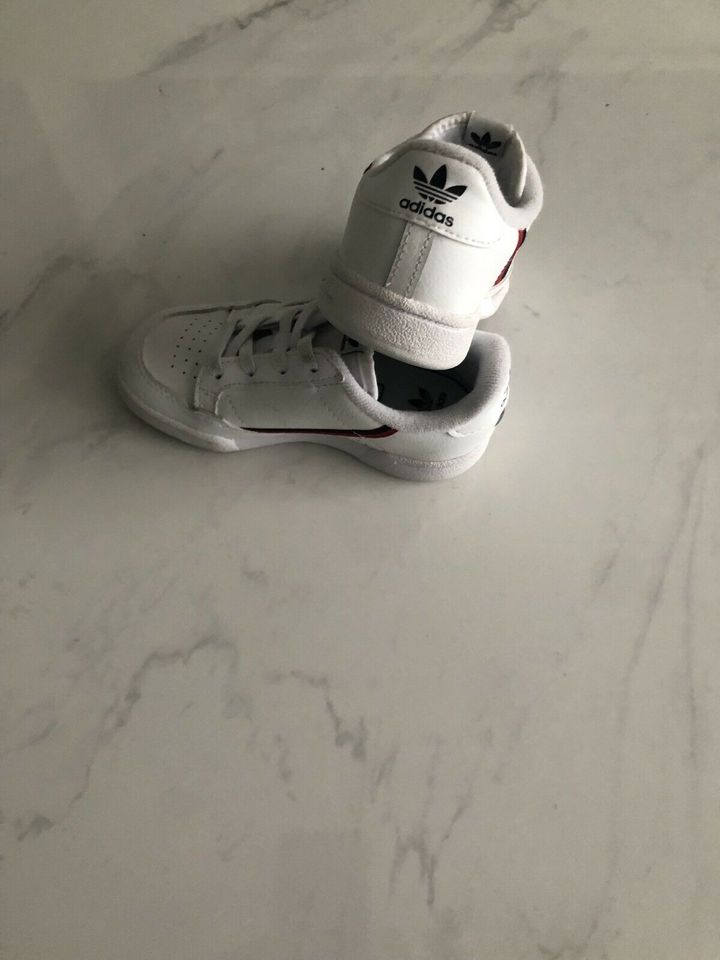 Adidas   Original Kinderschuhe sneaker- Gr26 in Gersthofen