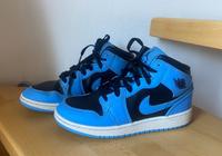 Schuhe Sneaker Nike Air Jordan Mid Gr 38 Bayern - Bayreuth Vorschau