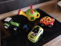 Kinderspielzeug, Gießkanne und Autos Sachsen - Treuen Vorschau