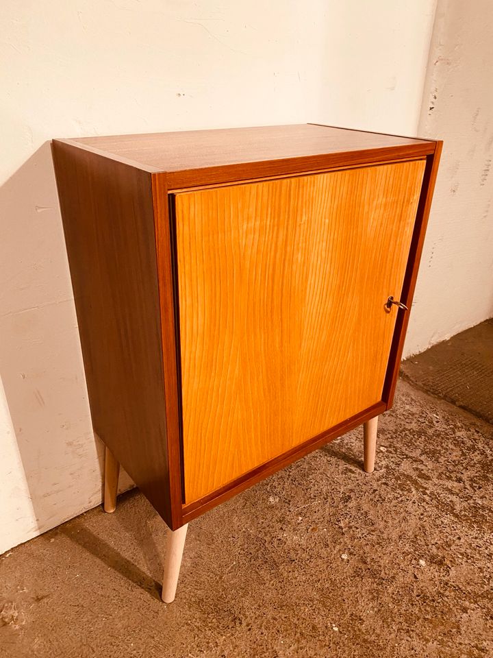 Vintage Kommode Sideboard Nachttisch 60er 70er Mid Century in Stuttgart