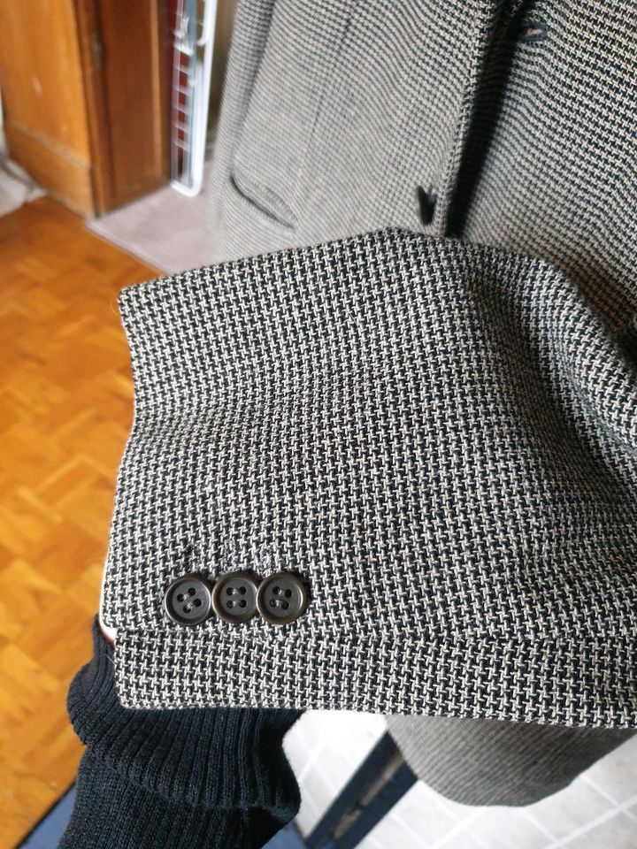 Armani Herrenjacke Wolle tweed zeitlose Klassik vintage in Darmstadt