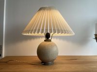 Wunderschöne Tischlampe Keramik Plissee vintage dänisch 60er 70er Hemelingen - Hastedt Vorschau