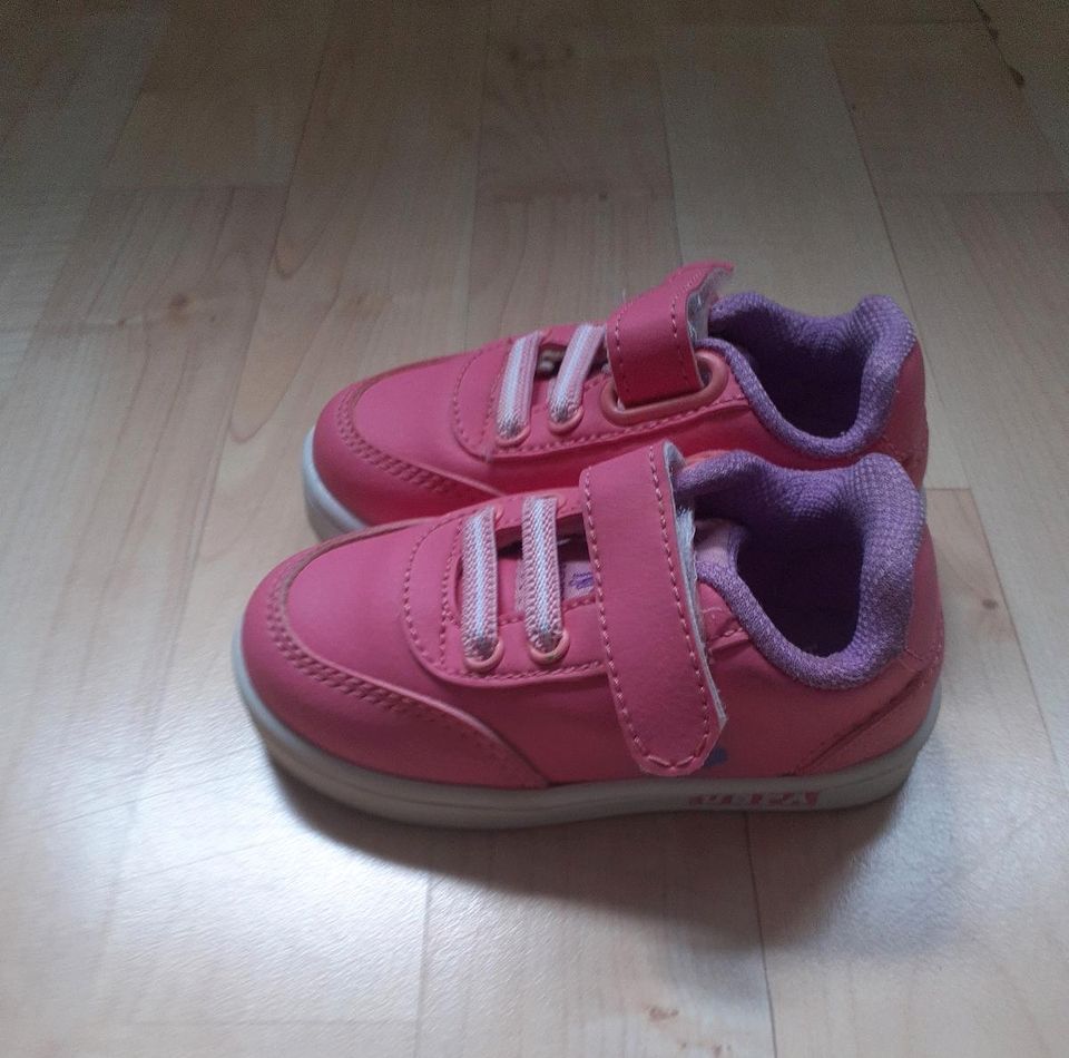 USPA Sneakers im pink, Gr. 21 in Oberhausen