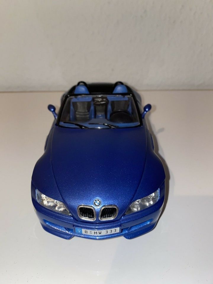 Modellauto BMW M Roadster 1996 Burago 1:18 Sammlung in Eschweiler