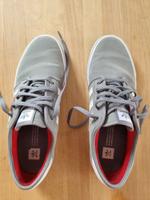Schuhe Adidas, grau, Größe 42 2/3 Hessen - Idstein Vorschau