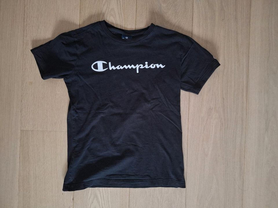 T-shirt Champion | Jungen Größe 150/155 (large) in Hamburg