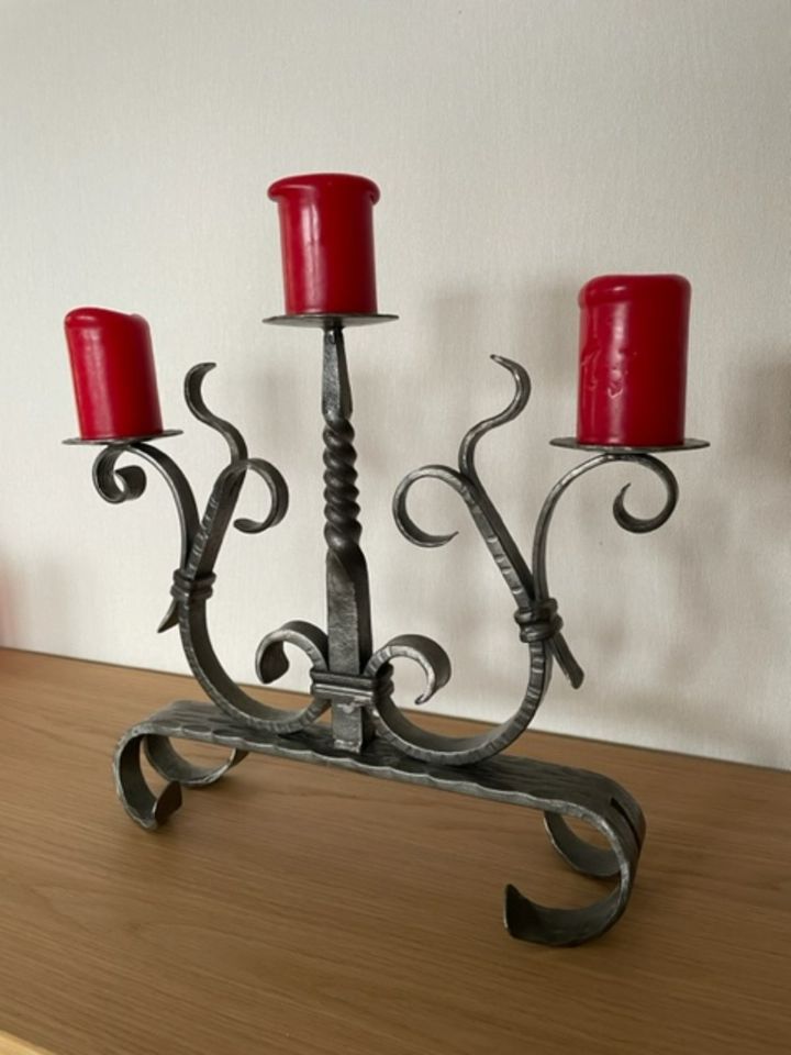 Handgeschmiedeter Kerzenständer, 3 flammig, Handarbeit, Einzelstü in Birkenfeld