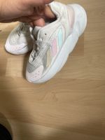 Adidas Mädchen Sportschuhe Schuhe 30 Berlin - Neukölln Vorschau