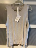 Fabletics Gr. 1X 48 50 52 Augusta Tunic Sport-Top ärmellos sandst Hessen - Langen (Hessen) Vorschau