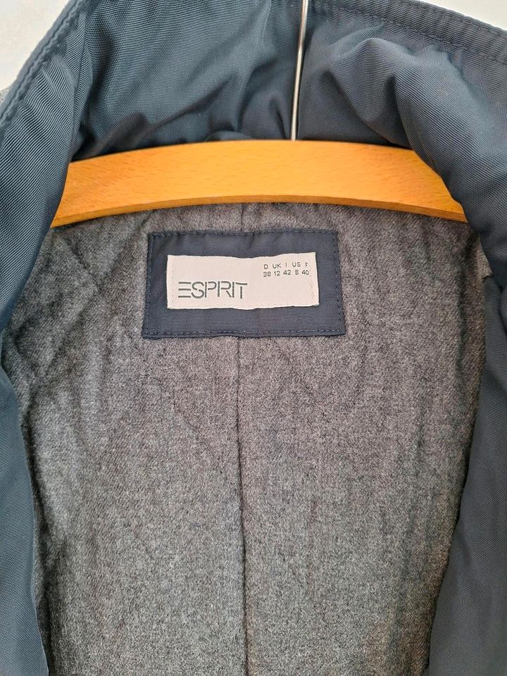 Esprit Übergangsjacke Gr. 38 in Kerpen