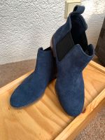 NEU Clarks Stiefelette Chelsea Boots dunkelblau Wildleder Gr. 36 Kr. München - Ottobrunn Vorschau