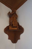 Heiligenfigur aus Holz geschnitzt  42 cm mit Sockel/Wandhalterung Bayern - Eichenau Vorschau