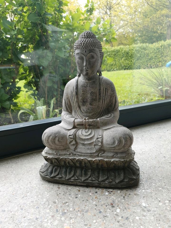 Buddha Gartendeko in Bühl