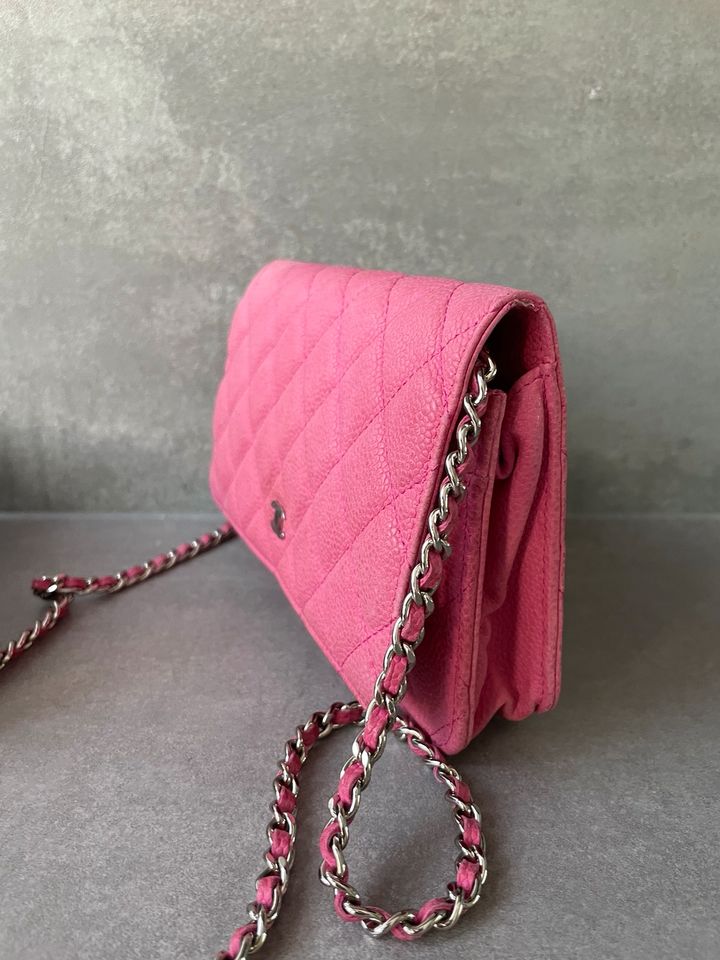 Chanel Wallet on Chain Caviar WOC Tasche Handtasche rosa SHW in Berlin