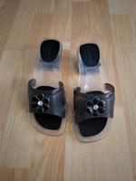 Neue hochwertige Plastik Sandalen Düsseldorf - Stadtmitte Vorschau
