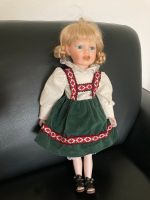 Puppe mit Haaren in Trachtenkleidung, Vintage Baden-Württemberg - Neuhausen Vorschau