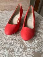 Damen Schuhe Pumps High Heels Super Me rot Keilabsatz Leder Gr 40 Nordrhein-Westfalen - Bad Laasphe Vorschau