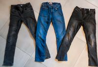 Hosen Jeans für Jungen Größe 152 Hilfiger Jack Jones ua Thüringen - Erfurt Vorschau