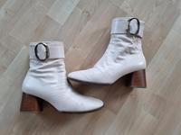 HÖGL Fast neue Traum Stiefeletten Leder Gr. 4,5/ 37,5 Hessen - Langen (Hessen) Vorschau