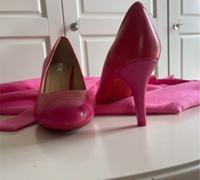 Geox Pumps High Heels rot pink Gr. 37,5 4 1/2 Bayern - Abensberg Vorschau