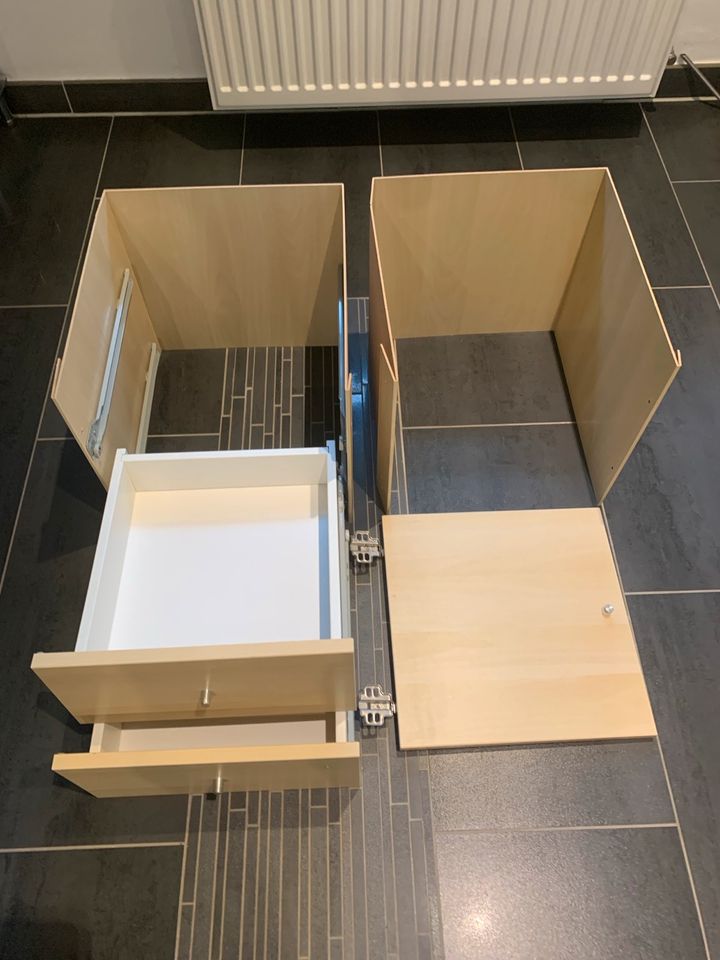 Ikea Einsätze mit Schubladen und Türen Boxen Einsätze mit 4 Boden in Reutlingen