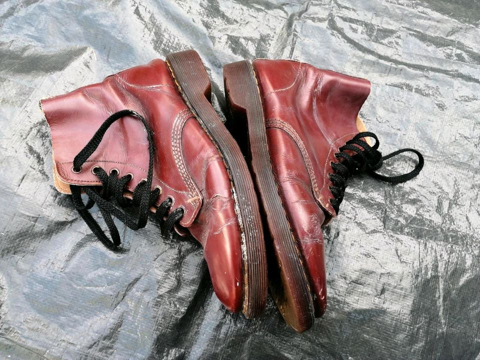 Vintage Stiefel dr martens rot Schuhe Gr 39/38 the original air in Worms