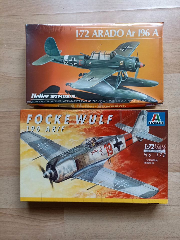 Zwei Flugzeuge Modell: Arado AR 196 A und Focke Wulf 190 A 8/F in Saarbrücken