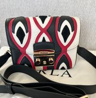 Furla Metropolis Tasche Crossbody  Leder neuwertig Hessen - Büttelborn Vorschau