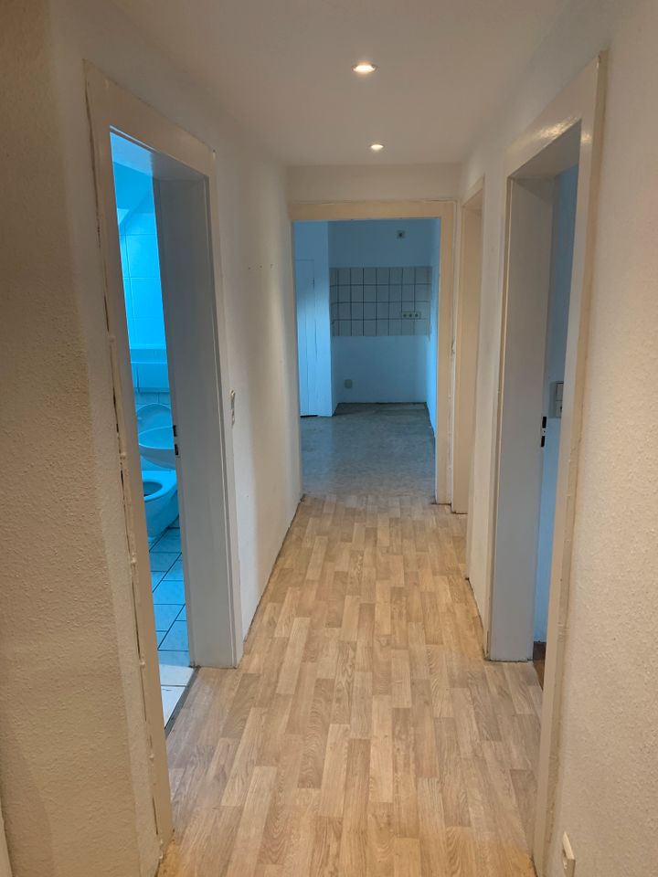 Eigenbezug oder Anlageobjekt ?  Sie entscheiden ...  Gemütliche 3 Zimmer DG-Wohnung im Zentrum Seelze‘s .... in Seelze