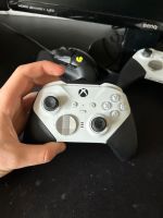 xbox wireless 2 (rb Taste defekt) Hessen - Taunusstein Vorschau