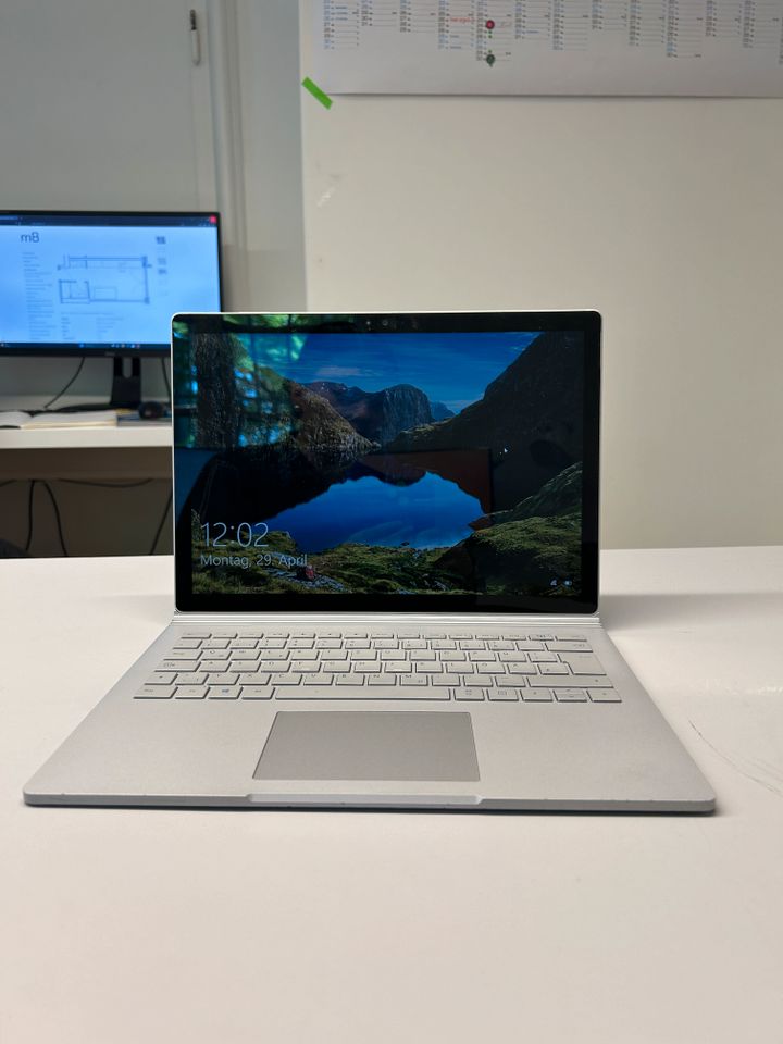 MicrosoftSurfaceBook Intel(R) Core(TM) i5-6300U CPU 240GHz 256GB in München