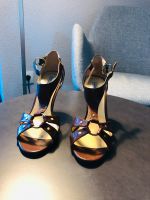 Manolo Blahnik Pumps High Heels Gr.37 Schuhe Vintage neu Leipzig - Probstheida Vorschau