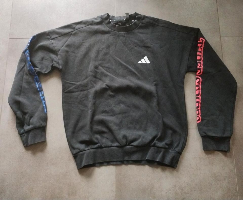 Schwarzes Sweatshirt Adidas three Stripes Gr. S in Kirchheim unter Teck