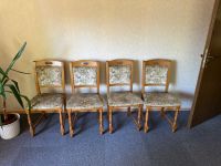 4 Stühle Eiche rustikal gut erhalten Esstisch Niedersachsen - Leezdorf Vorschau