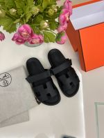 Hermes Damen Chypre Sandalen 39 schwarz neu Baden-Württemberg - Karlsruhe Vorschau