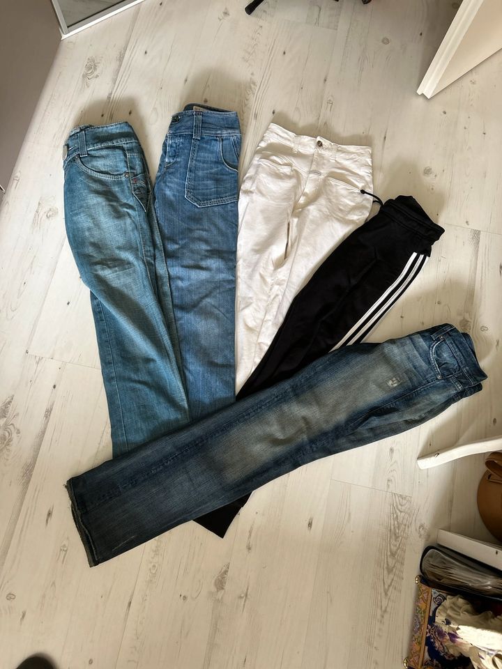 Closed Pedal Pusher Stretch Diesel Hipper Miss Sixty Adidas Jeans in Schwelm