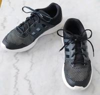 Adidas Sneaker/ Sportschuhe Damen -schwarz - Größe 41 1/3 (UK7,5) Baden-Württemberg - Böblingen Vorschau