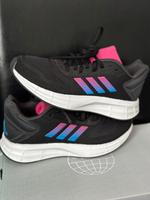 Neue Adidas Schuhe Größe 38 schwarz Dithmarschen - Heide Vorschau