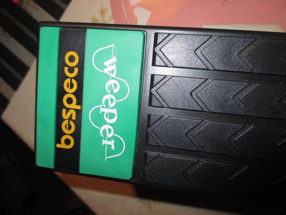 BESPECO "weeper" Pedal in Rülzheim