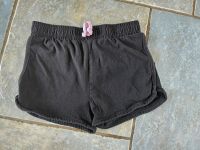 Shorts/ kurze Hose Gr. 122/128 Niedersachsen - Niedernwöhren Vorschau