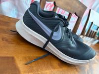 Nike Schuhe Gr. 38 Baden-Württemberg - Kieselbronn Vorschau